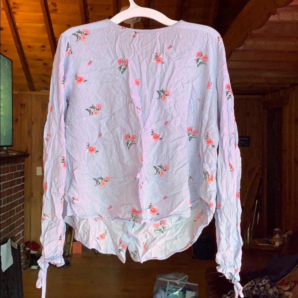 Short crop blouse